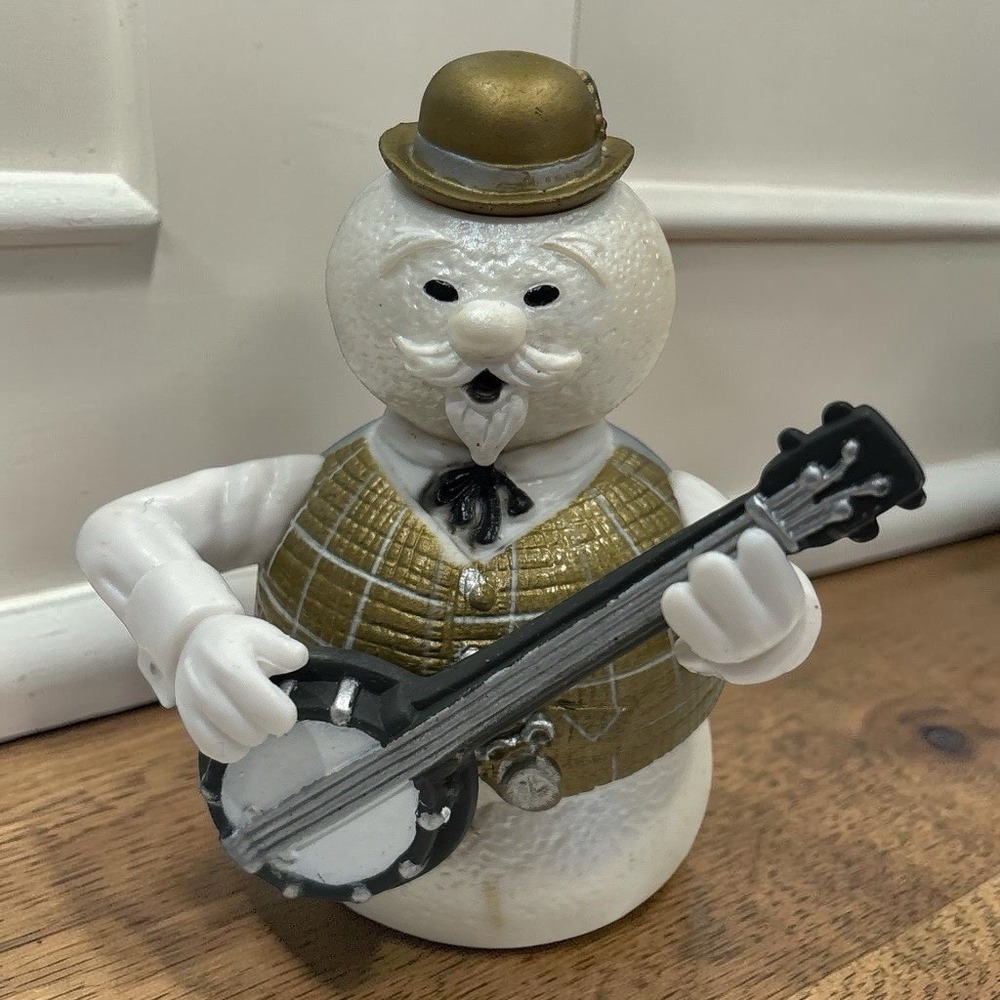 Vintage 2002 Memory Lane Rudolph‎ Sam the Snowman Figure Guitar Playing Mantis